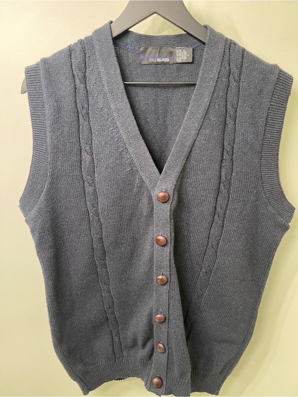 bill blass Men's Gray Cable-Knit Button Cardigan Vest